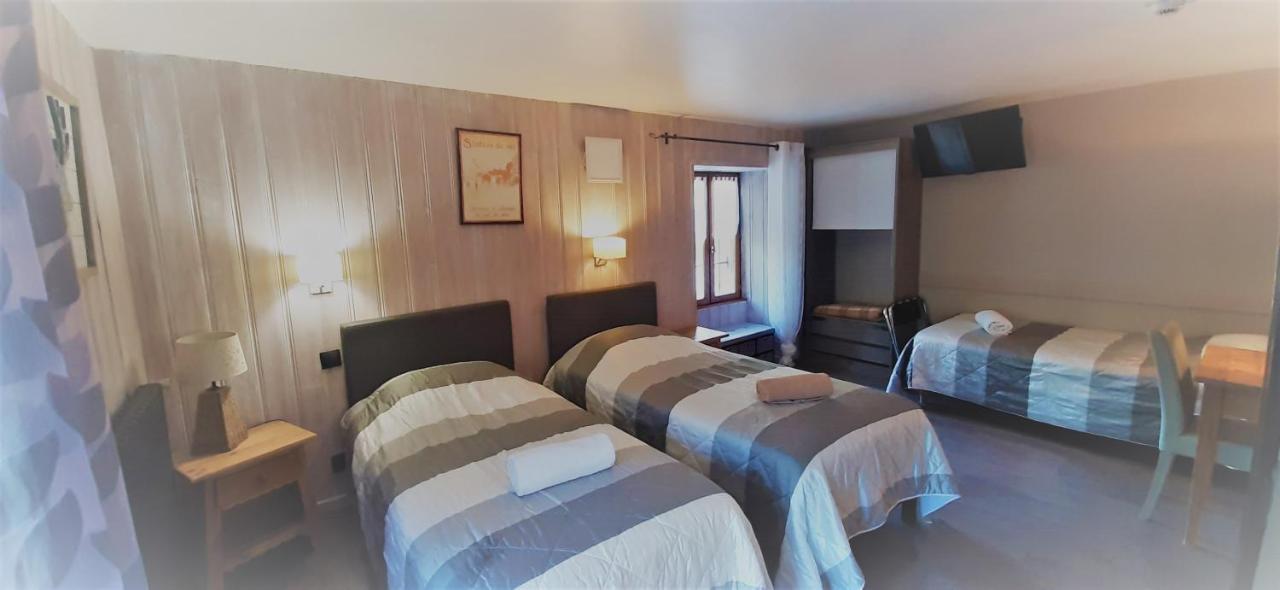 La Cle Des Champs Hotell Lanslebourg-Mont-Cenis Exteriör bild
