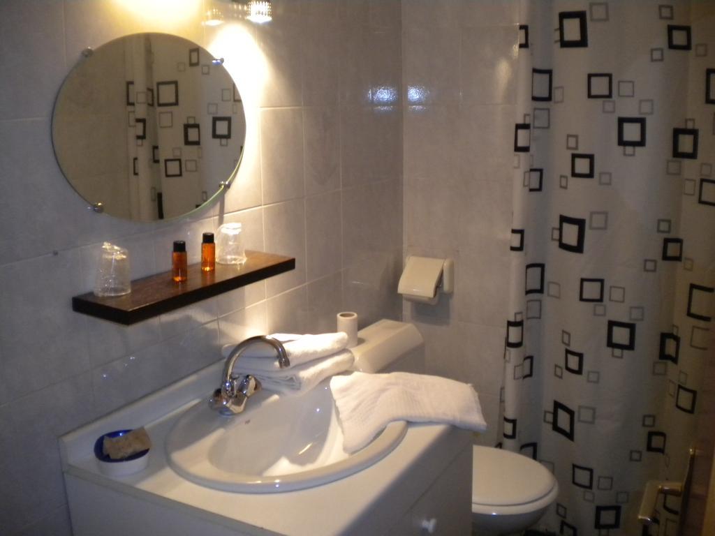 La Cle Des Champs Hotell Lanslebourg-Mont-Cenis Rum bild