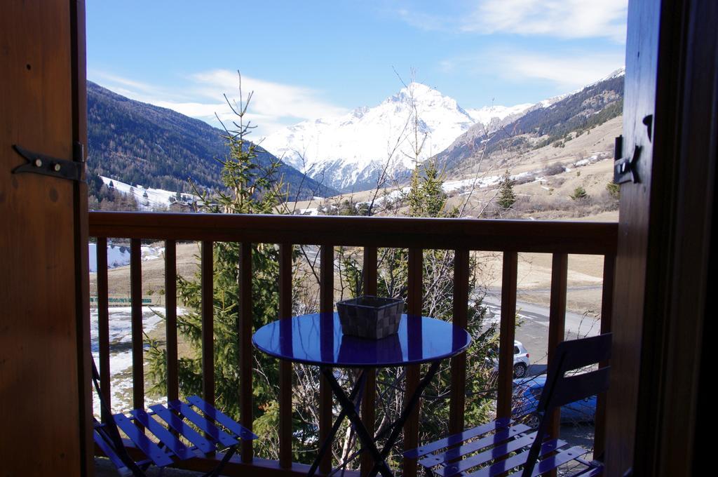 La Cle Des Champs Hotell Lanslebourg-Mont-Cenis Exteriör bild