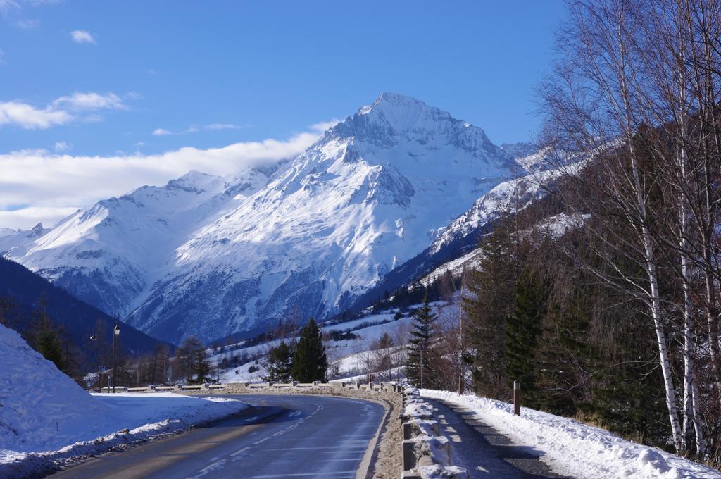La Cle Des Champs Hotell Lanslebourg-Mont-Cenis Exteriör bild